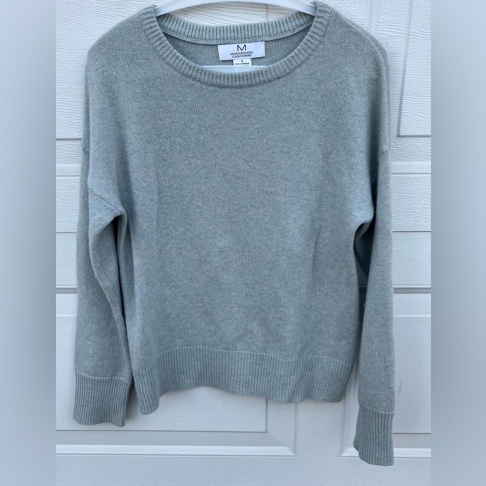 Magaschoni 100% Cashmere Sweater Women's Size S Pullover sea
